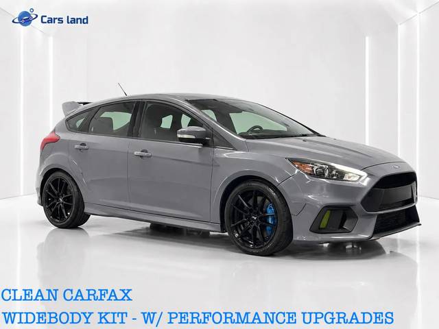 2017 Ford Focus RS AWD photo