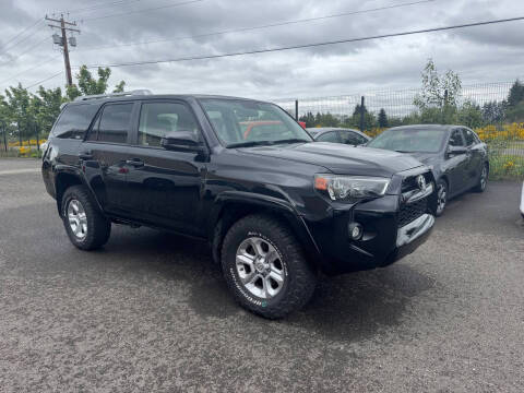 2018 Toyota 4Runner SR5 4WD photo