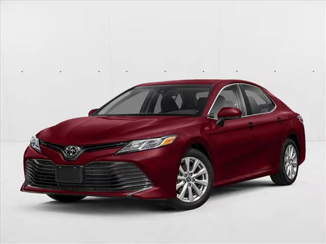 2018 Toyota Camry LE FWD photo