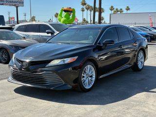 2018 Toyota Camry XLE FWD photo