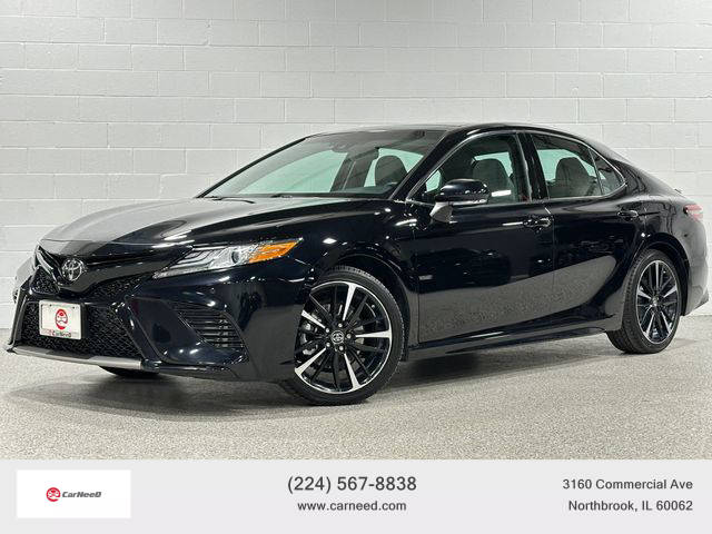2018 Toyota Camry XSE FWD photo