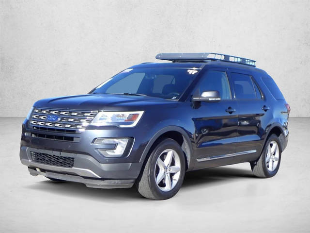 2017 Ford Explorer XLT 4WD photo