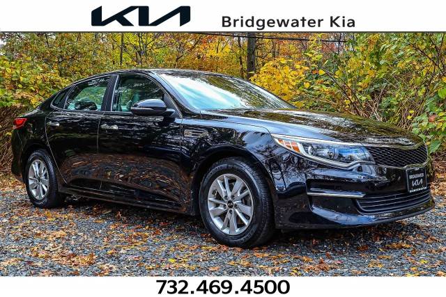 2017 Kia Optima LX FWD photo