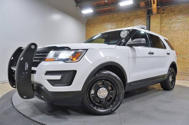 2017 Ford Explorer  AWD photo