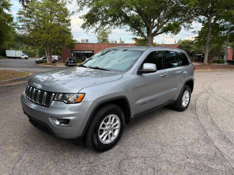 2018 Jeep Grand Cherokee Laredo 4WD photo