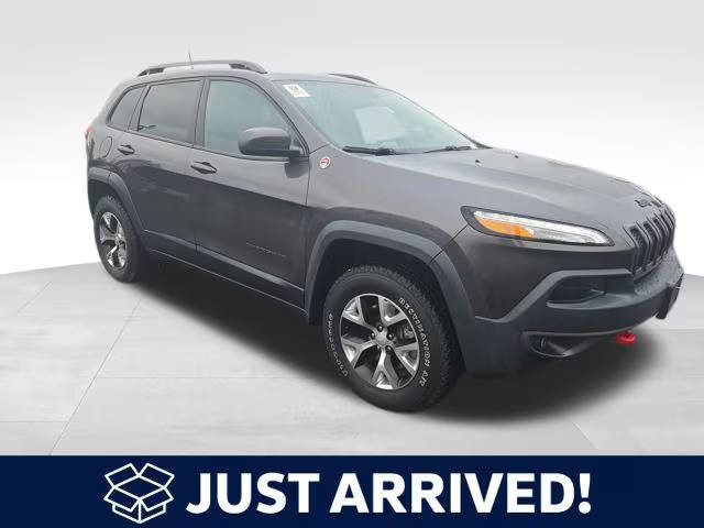 2018 Jeep Cherokee Trailhawk 4WD photo