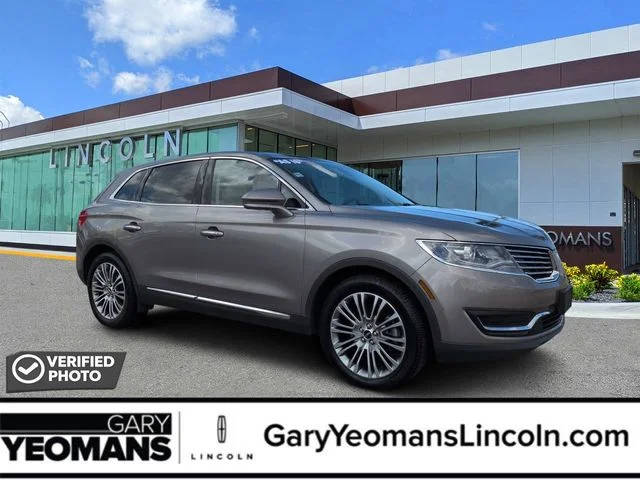 2017 Lincoln MKX Reserve AWD photo