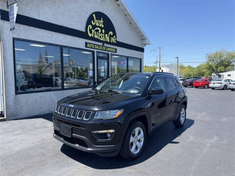 2018 Jeep Compass Latitude 4WD photo