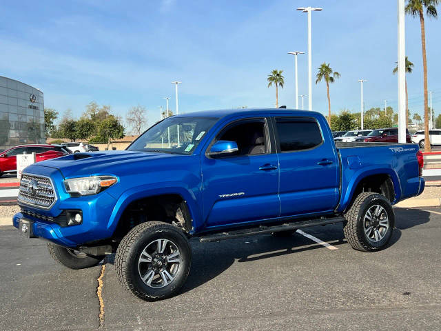 2017 Toyota Tacoma TRD Sport RWD photo