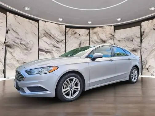2018 Ford Fusion SE FWD photo
