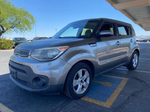 2018 Kia Soul Base FWD photo