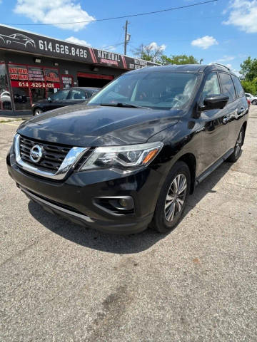 2017 Nissan Pathfinder SL 4WD photo
