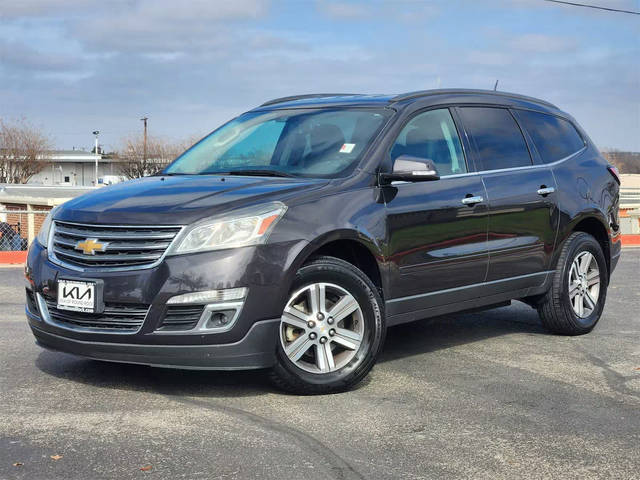 2017 Chevrolet Traverse LT FWD photo