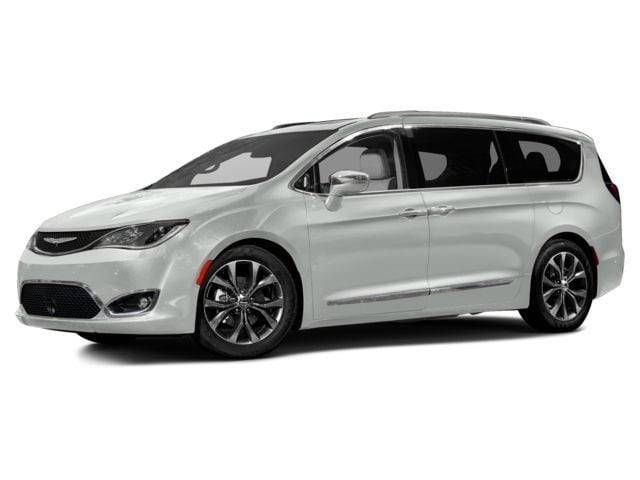 2017 Chrysler Pacifica Minivan Touring-L FWD photo