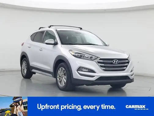 2017 Hyundai Tucson SE AWD photo