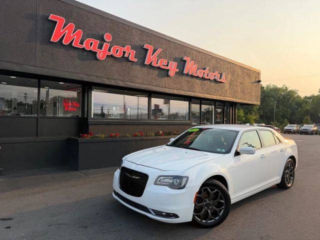 2018 Chrysler 300 300S AWD photo