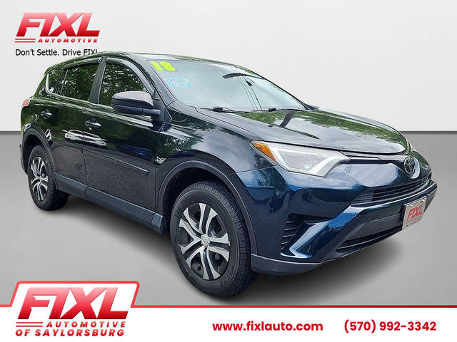 2018 Toyota RAV4 LE AWD photo