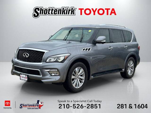 2017 Infiniti QX80 RWD photo
