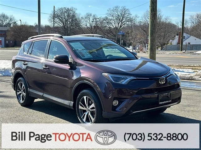 2017 Toyota RAV4 XLE AWD photo