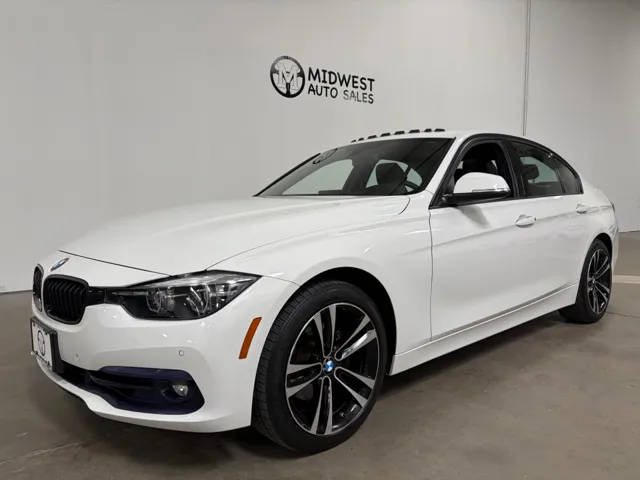 2018 BMW 3 Series 330i xDrive AWD photo