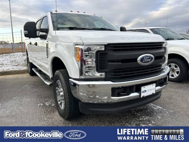 2017 Ford F-250 Super Duty XL 4WD photo