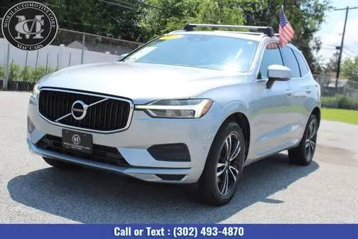 2018 Volvo XC60 Momentum AWD photo