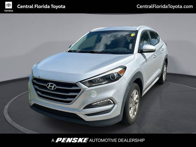 2017 Hyundai Tucson SE Plus FWD photo