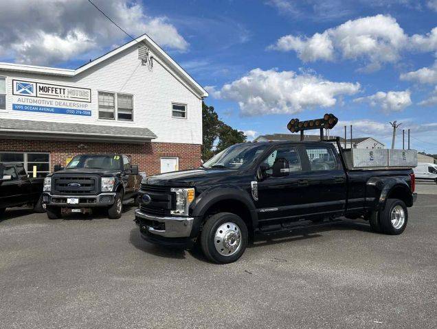 2017 Ford F-450 Super Duty XL 4WD photo