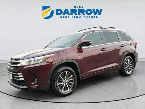 2017 Toyota Highlander XLE AWD photo