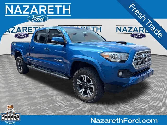 2017 Toyota Tacoma TRD Sport 4WD photo