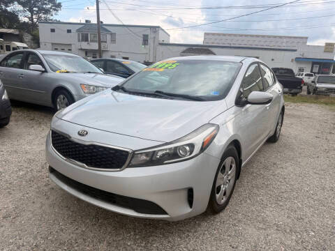 2017 Kia Forte LX FWD photo