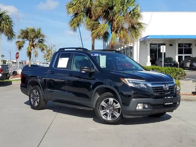 2018 Honda Ridgeline RTL-T AWD photo