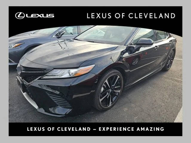 2018 Toyota Camry XSE FWD photo