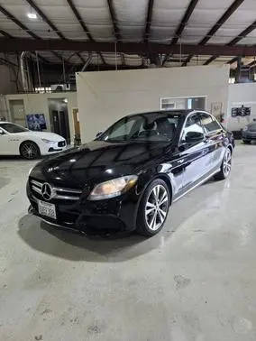 2018 Mercedes-Benz C-Class C 300 RWD photo