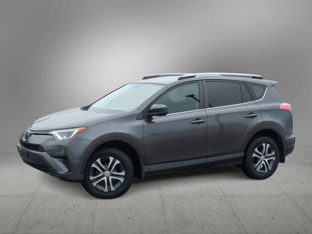 2017 Toyota RAV4 LE AWD photo