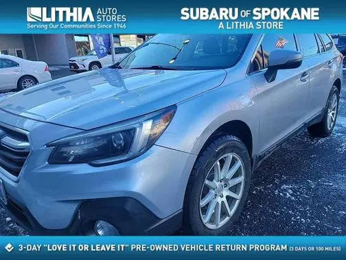 2018 Subaru Outback Limited AWD photo