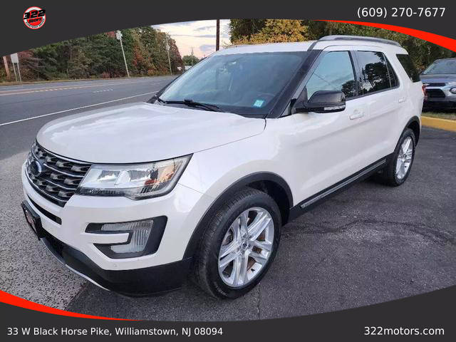 2017 Ford Explorer XLT 4WD photo