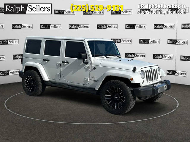 2017 Jeep Wrangler Unlimited Sahara 4WD photo