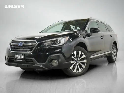 2018 Subaru Outback Touring AWD photo
