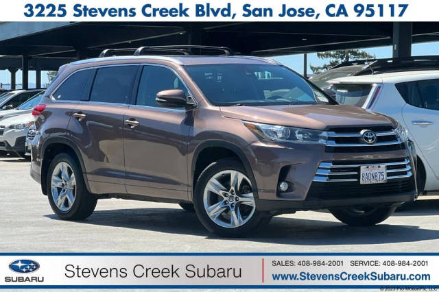 2017 Toyota Highlander Limited AWD photo