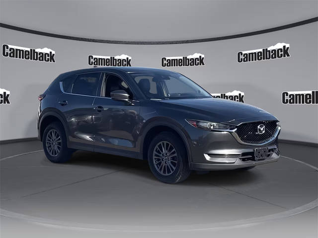 2017 Mazda CX-5 Touring FWD photo