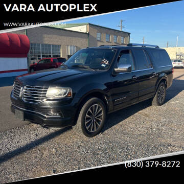2017 Lincoln Navigator L Select 4WD photo