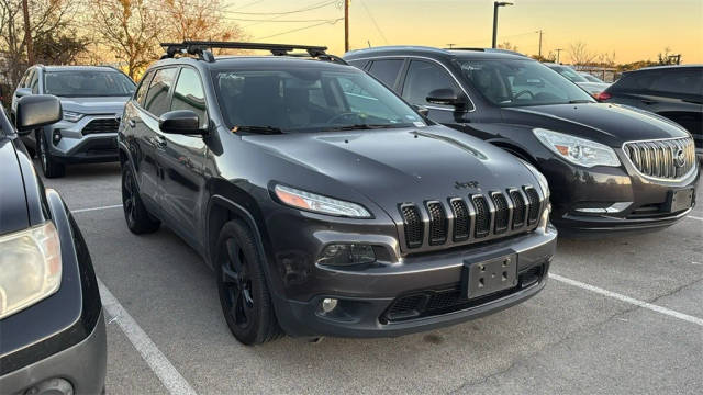 2018 Jeep Cherokee Latitude FWD photo