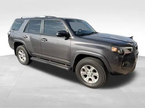 2017 Toyota 4Runner SR5 Premium 4WD photo