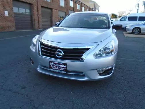 2015 Nissan Altima 2.5 S FWD photo