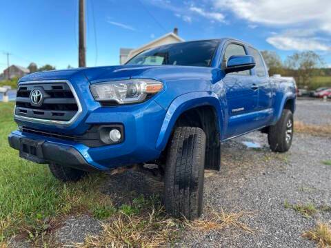 2017 Toyota Tacoma SR5 4WD photo