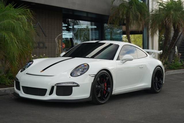 2015 Porsche 911 GT3 GT3 RWD photo
