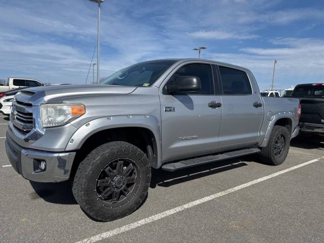 2016 Toyota Tundra SR5 4WD photo