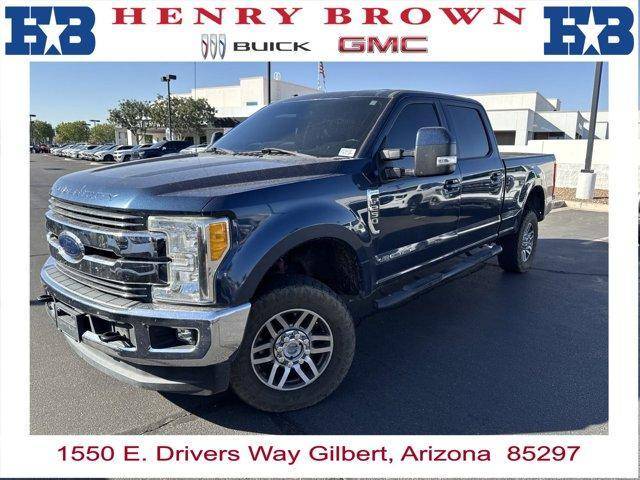 2017 Ford F-250 Super Duty Lariat 4WD photo