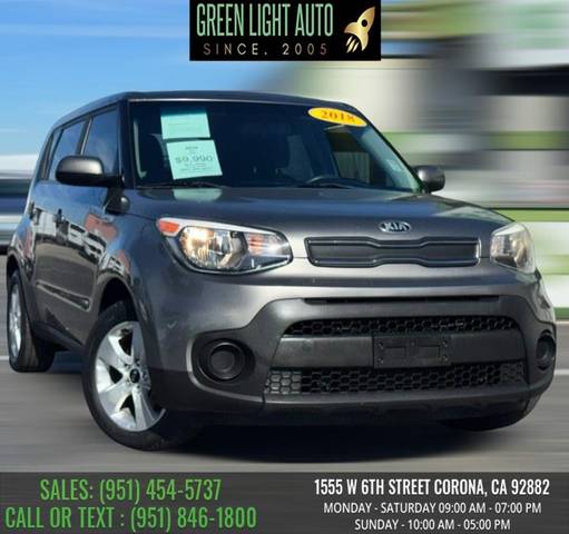 2018 Kia Soul Base FWD photo